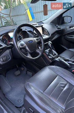 Позашляховик / Кросовер Ford Escape 2014 в Бучі