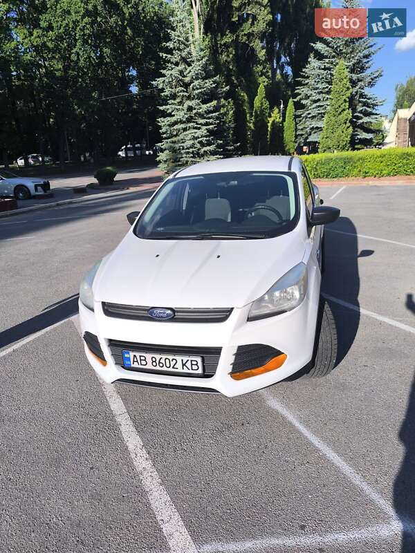Внедорожник / Кроссовер Ford Escape 2013 в Виннице