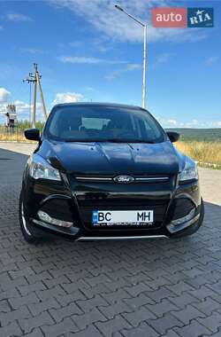 Внедорожник / Кроссовер Ford Escape 2015 в 