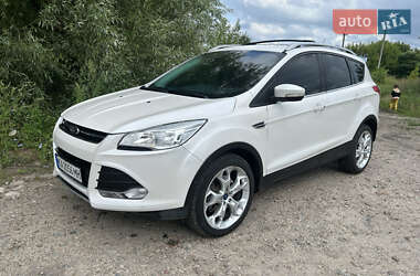 Внедорожник / Кроссовер Ford Escape 2013 в 