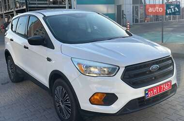 Внедорожник / Кроссовер Ford Escape 2016 в 