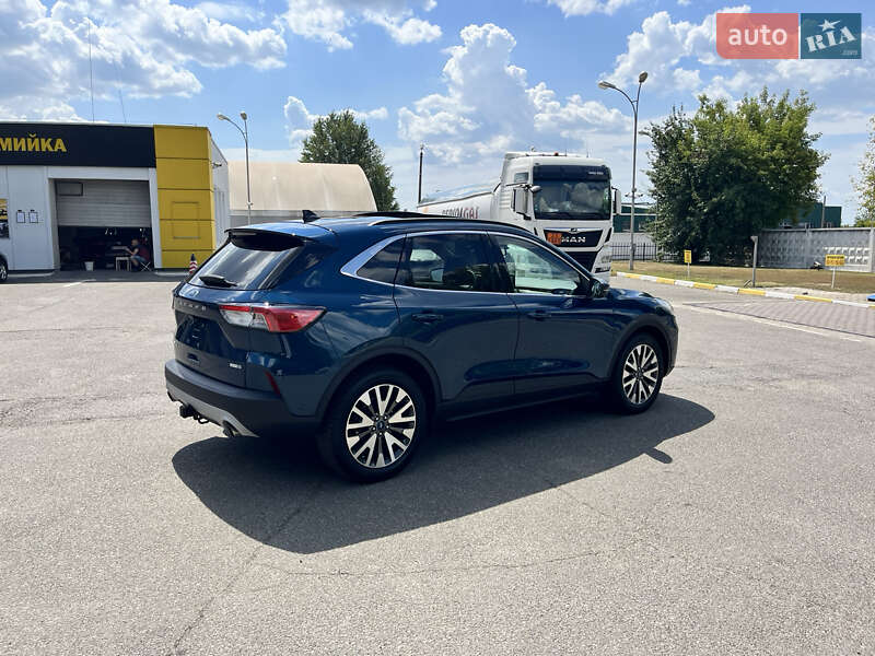 Позашляховик / Кросовер Ford Escape 2020 в Василькові