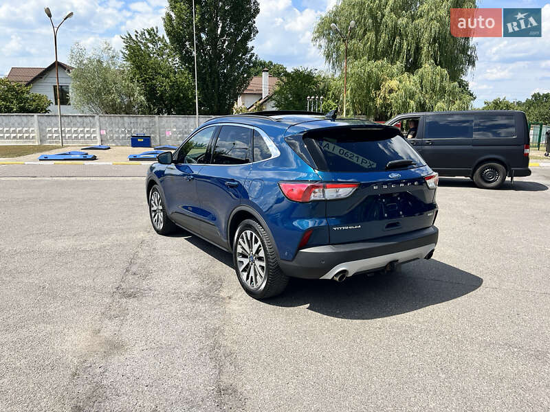 Позашляховик / Кросовер Ford Escape 2020 в Василькові