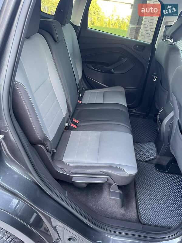 Внедорожник / Кроссовер Ford Escape 2018 в Городенке