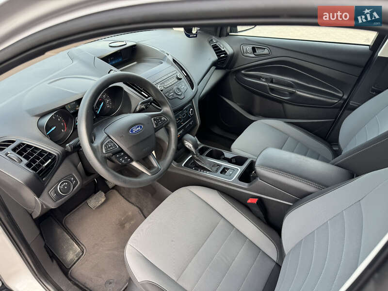 Внедорожник / Кроссовер Ford Escape 2019 в Сумах