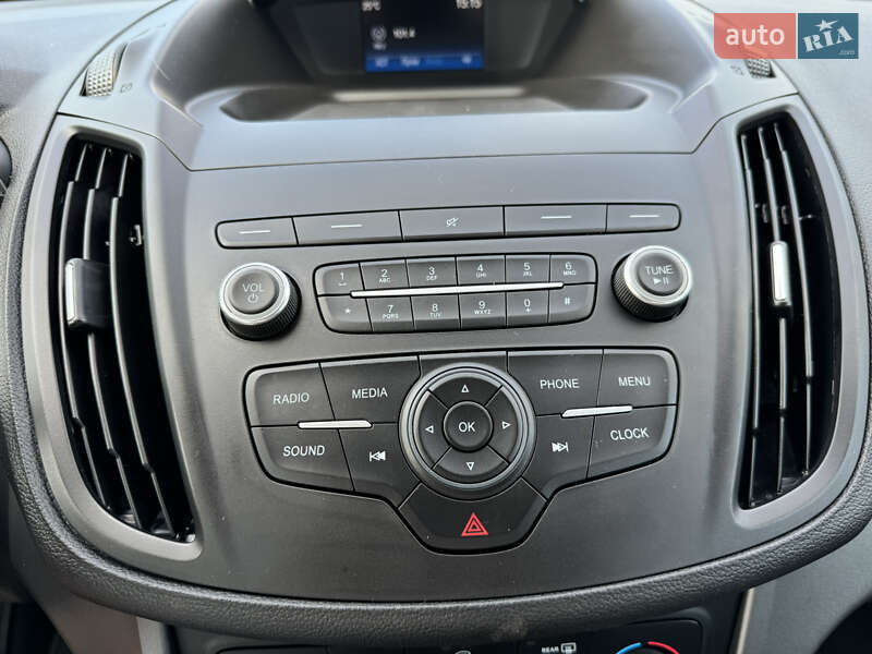 Внедорожник / Кроссовер Ford Escape 2019 в Сумах