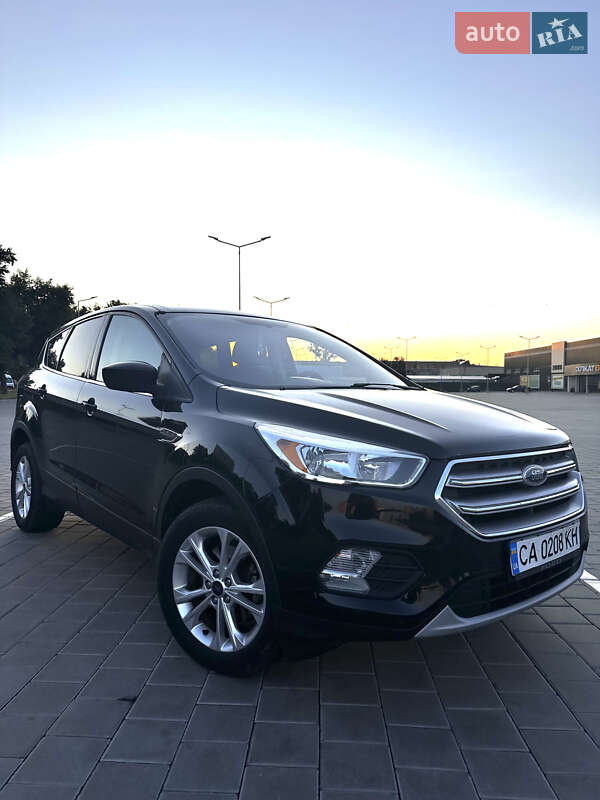 Внедорожник / Кроссовер Ford Escape 2017 в Черкассах фото 2 Внедорожник / Кроссовер Ford Escape 2017 в Черкассах
