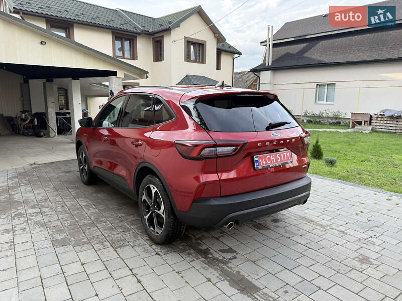 Внедорожник / Кроссовер Ford Escape 2025 в Ивано-Франковске