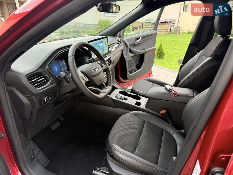 Внедорожник / Кроссовер Ford Escape 2025 в Ивано-Франковске