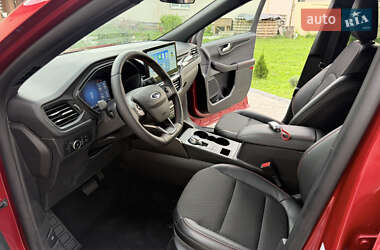 Внедорожник / Кроссовер Ford Escape 2025 в 