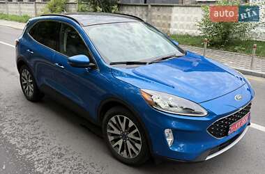 Внедорожник / Кроссовер Ford Escape 2020 в Киеве