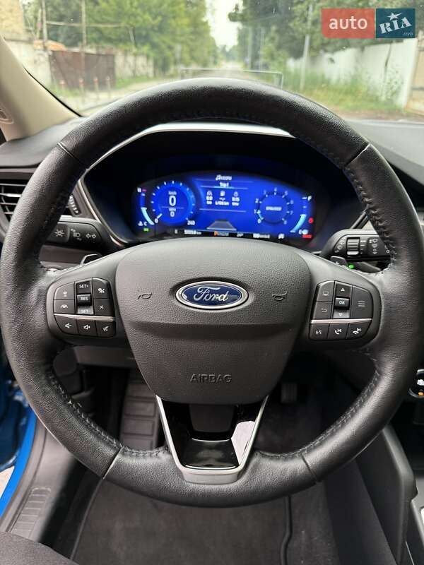 Позашляховик / Кросовер Ford Escape 2020 в Києві