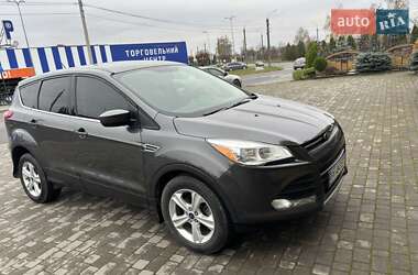 Внедорожник / Кроссовер Ford Escape 2015 в Шепетовке