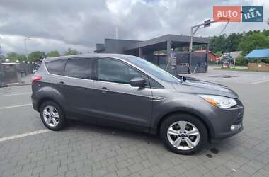 Внедорожник / Кроссовер Ford Escape 2014 в 