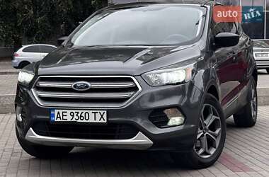 Позашляховик / Кросовер Ford Escape 2018 в Дніпрі