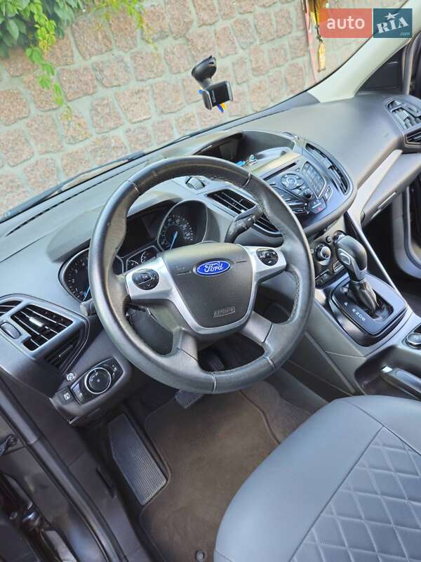 Внедорожник / Кроссовер Ford Escape 2014 в Кропивницком