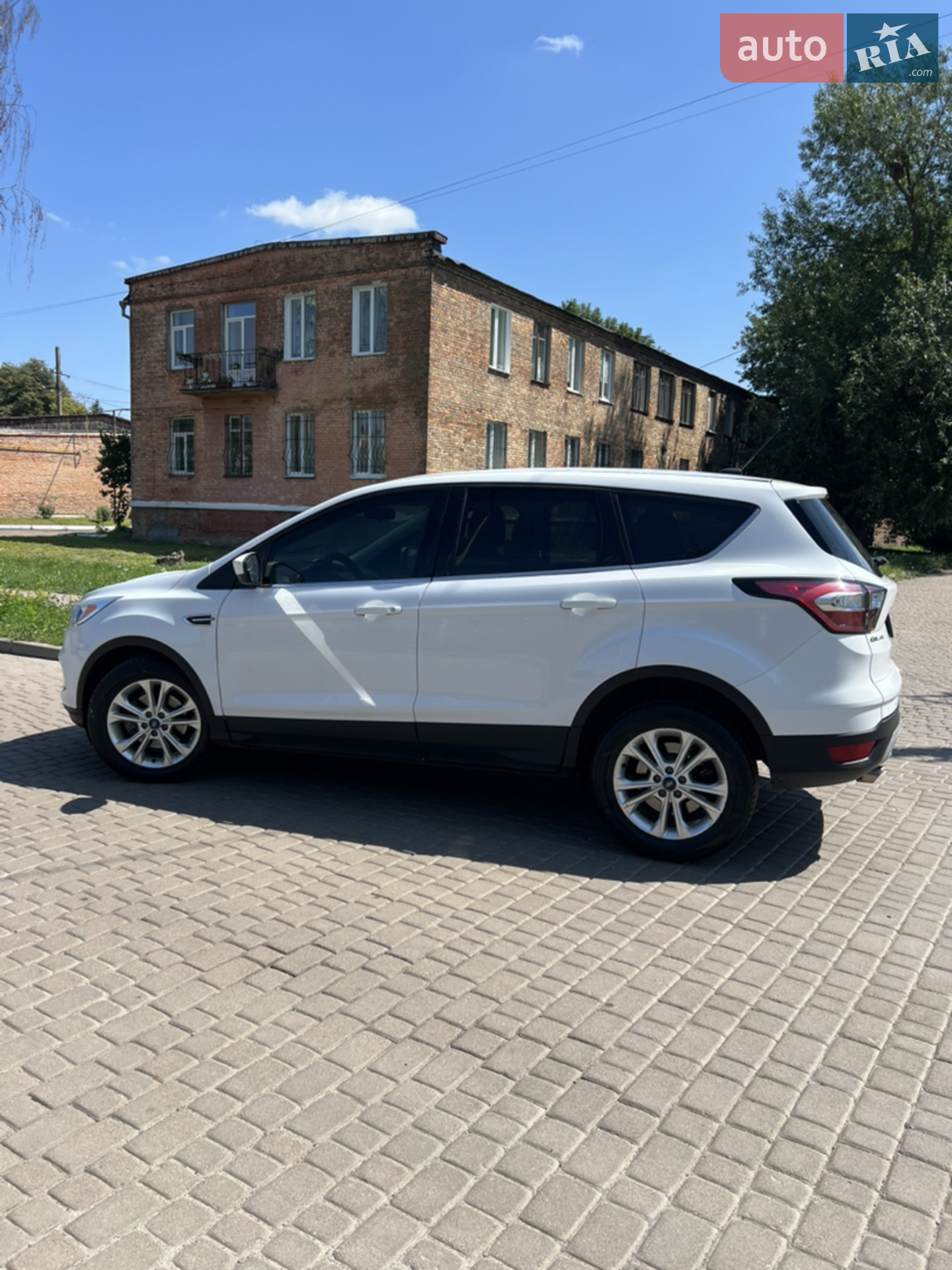 2017 Ford Escape - фото 1