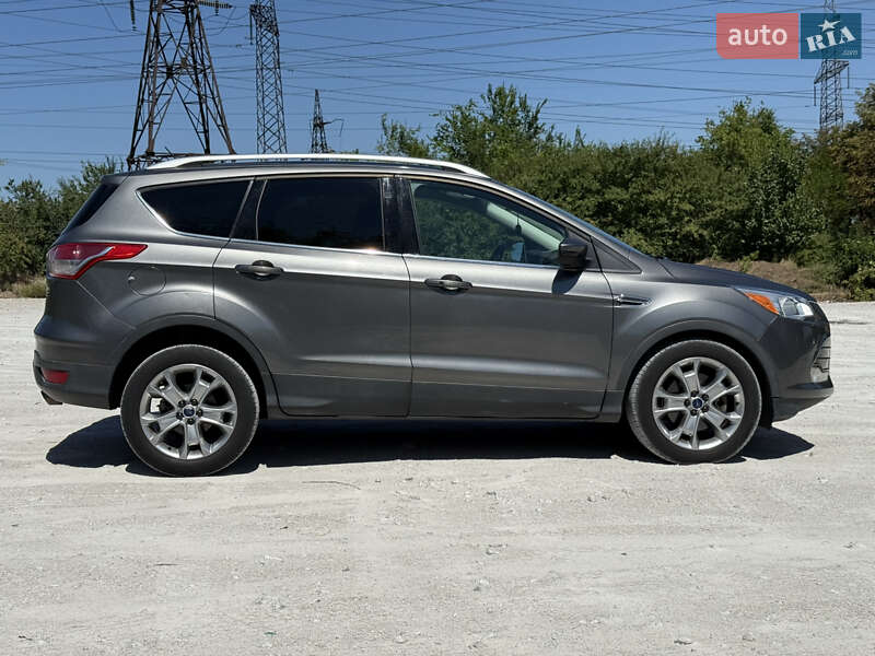 Внедорожник / Кроссовер Ford Escape 2014 в Запорожье