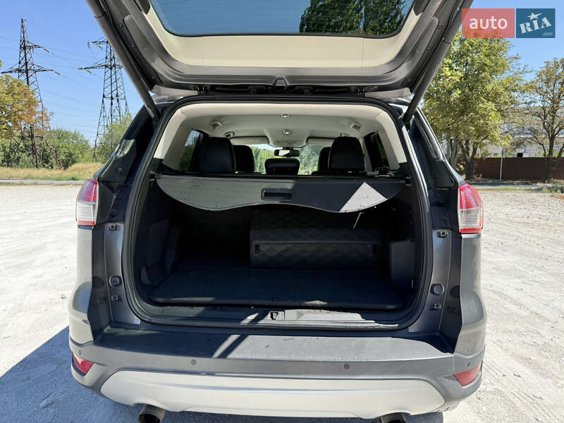 Внедорожник / Кроссовер Ford Escape 2014 в Запорожье