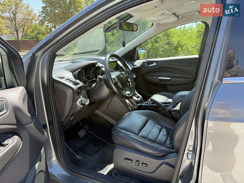 Внедорожник / Кроссовер Ford Escape 2014 в Запорожье