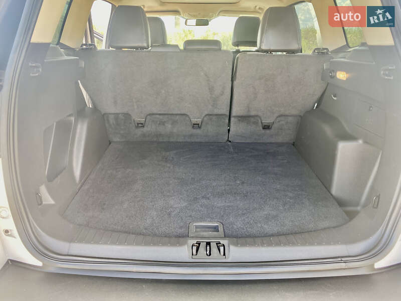 Внедорожник / Кроссовер Ford Escape 2016 в Сарнах