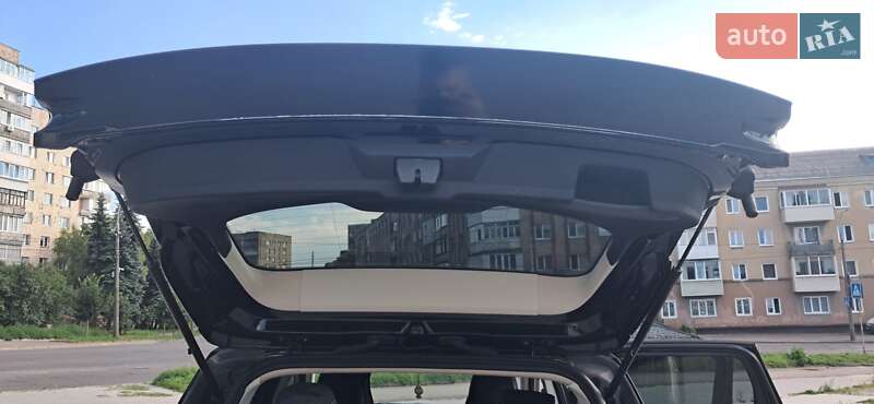 Позашляховик / Кросовер Ford Escape 2016 в Одесі