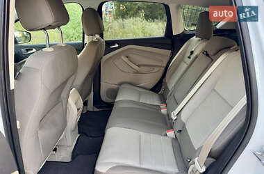 Внедорожник / Кроссовер Ford Escape 2014 в 