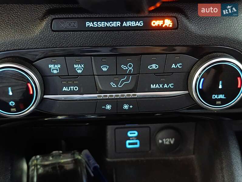 Внедорожник / Кроссовер Ford Escape 2022 в Ивано-Франковске