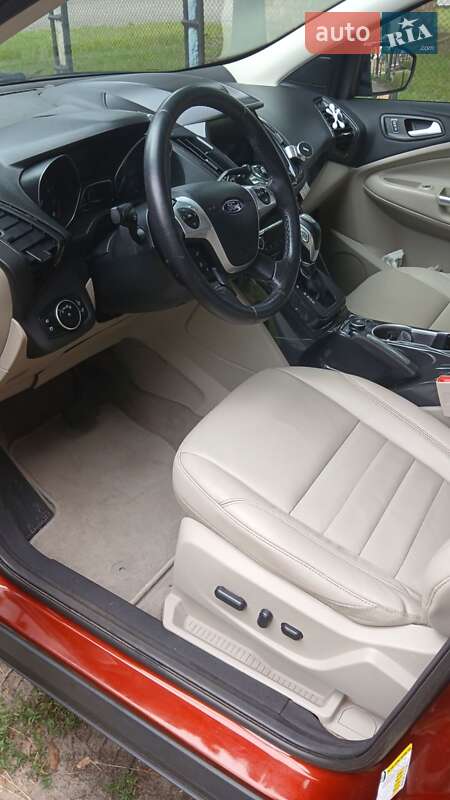 Внедорожник / Кроссовер Ford Escape 2016 в Киеве