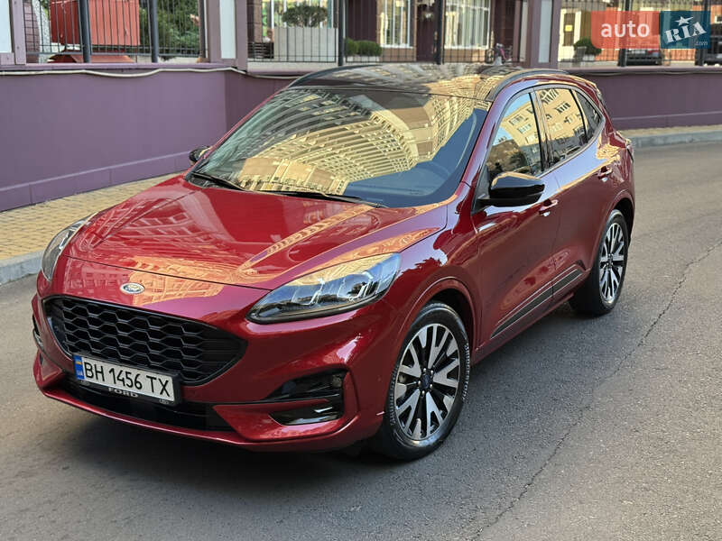 Внедорожник / Кроссовер Ford Escape 2020 в Одессе