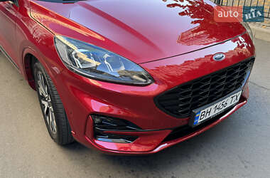 Внедорожник / Кроссовер Ford Escape 2020 в 