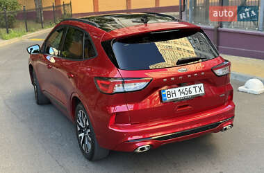 Внедорожник / Кроссовер Ford Escape 2020 в 