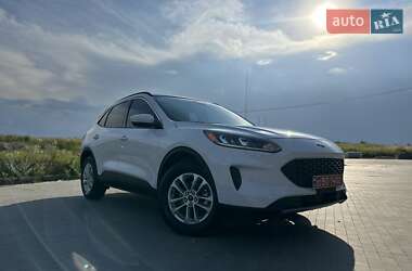Внедорожник / Кроссовер Ford Escape 2021 в Луцке