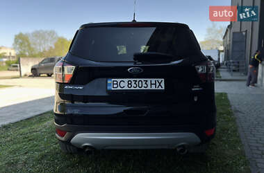 Внедорожник / Кроссовер Ford Escape 2017 в 