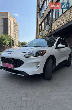 Внедорожник / Кроссовер Ford Escape 2020 в Хмельницком
