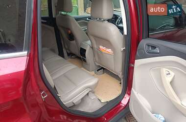 Внедорожник / Кроссовер Ford Escape 2013 в 