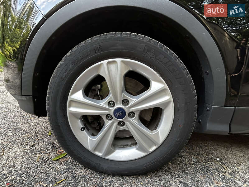 Внедорожник / Кроссовер Ford Escape 2015 в Киеве фото 28 Внедорожник / Кроссовер Ford Escape 2015 в Киеве