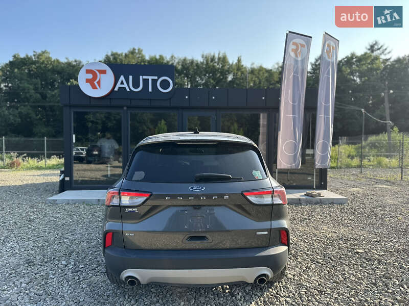 Позашляховик / Кросовер Ford Escape 2020 в Львові