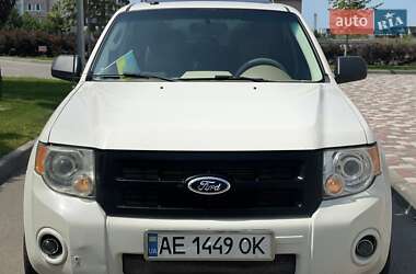 Внедорожник / Кроссовер Ford Escape 2012 в 