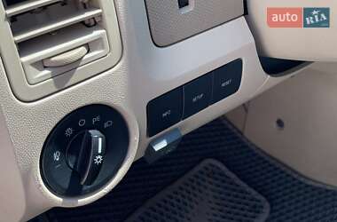Внедорожник / Кроссовер Ford Escape 2012 в 