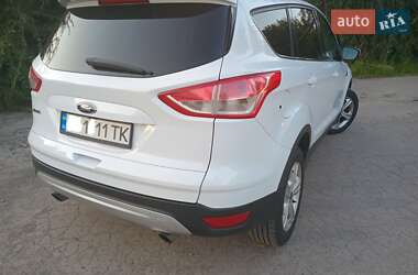 Позашляховик / Кросовер Ford Escape 2015 в Києві
