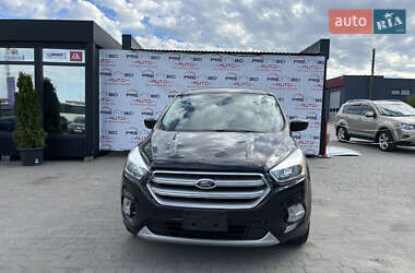 Позашляховик / Кросовер Ford Escape 2017 в Львові