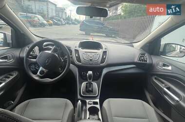 Внедорожник / Кроссовер Ford Escape 2013 в 