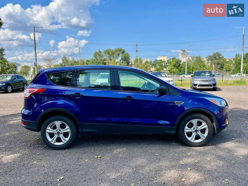 Внедорожник / Кроссовер Ford Escape 2015 в Киеве