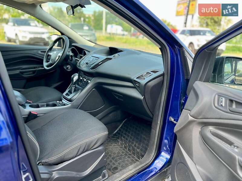 Внедорожник / Кроссовер Ford Escape 2015 в Киеве