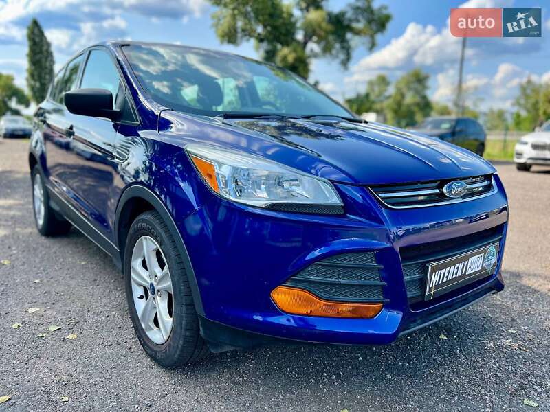 Внедорожник / Кроссовер Ford Escape 2015 в Киеве