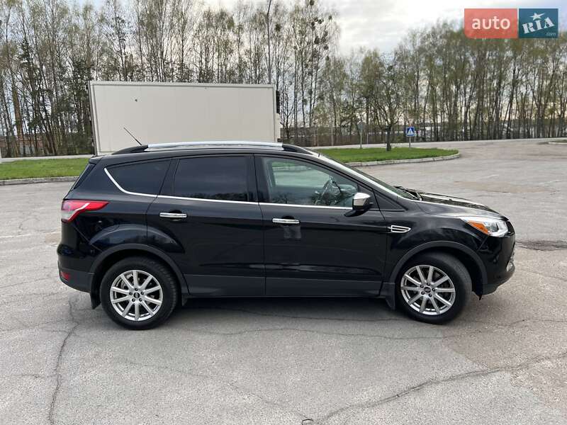 Внедорожник / Кроссовер Ford Escape 2015 в Славуте