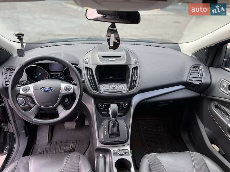 Внедорожник / Кроссовер Ford Escape 2015 в Славуте