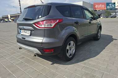 Внедорожник / Кроссовер Ford Escape 2014 в 