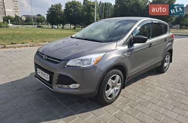Внедорожник / Кроссовер Ford Escape 2014 в 